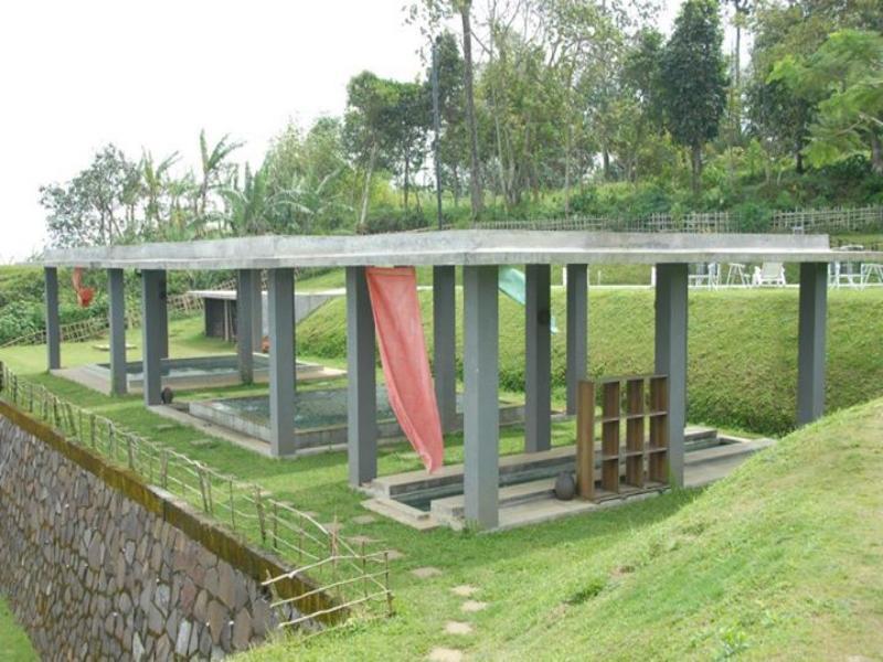Tea Garden Resort Ciater Exterior photo