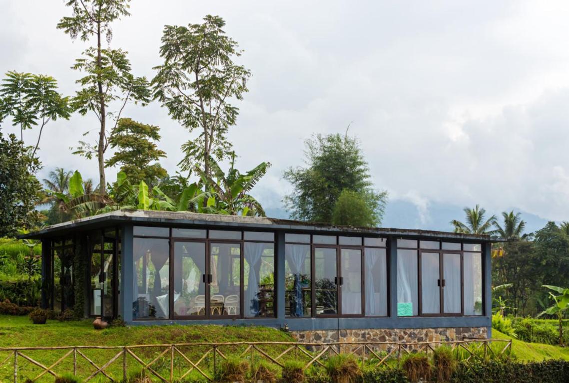 Tea Garden Resort Ciater Exterior photo